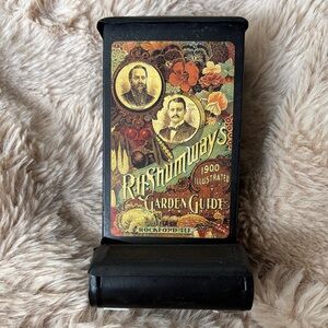 R H Shumway Match Holder